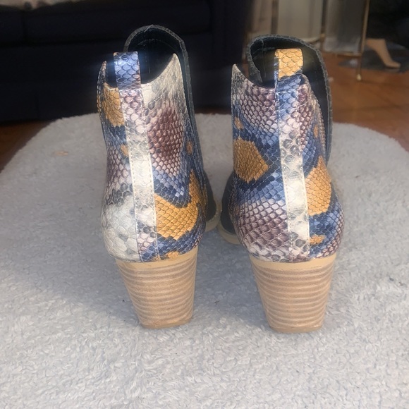 A Rider,9 Leather Python Booties - Picture 3 of 7